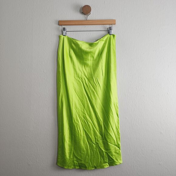 NEW Ser.O.Ya by Retrofete Penina Satin Midi Slip Skirt in Chartreuse - Picture 11 of 16